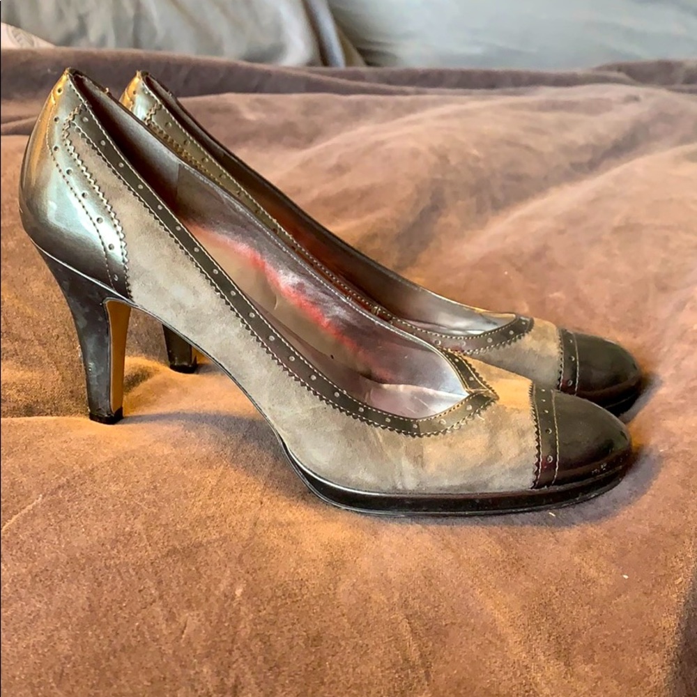 Anne Klein 3” Grey Suede/Patent Leather heels